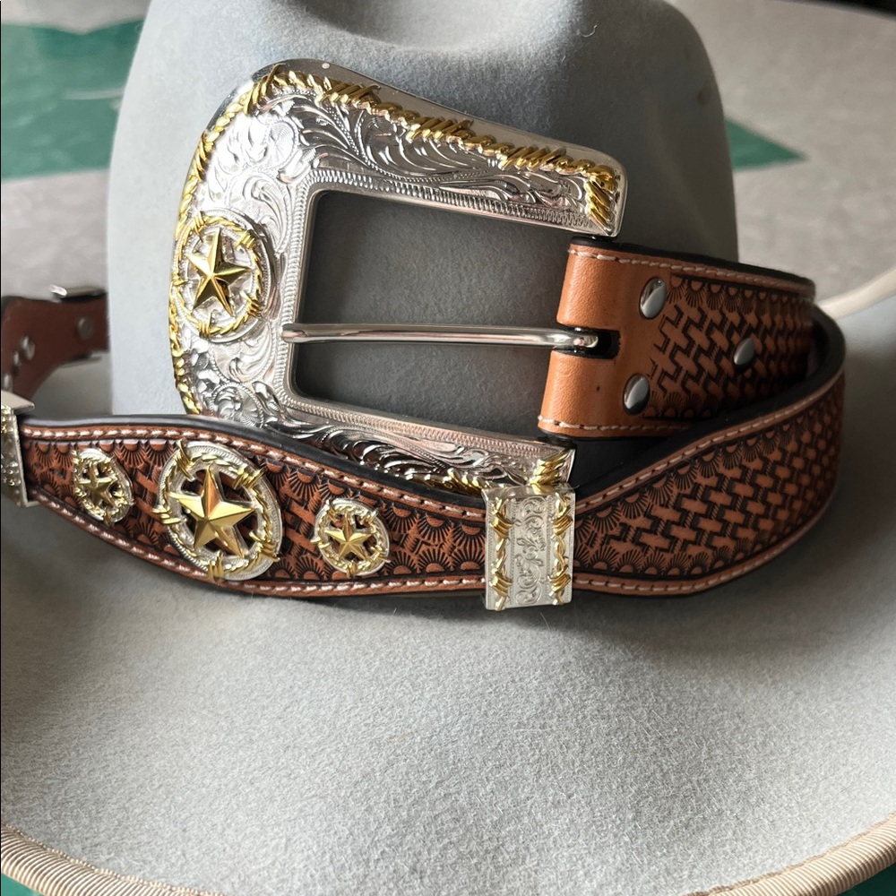 Nacona Tan Western Tooled Leather Belt with Silver & Gold Star Conchos
